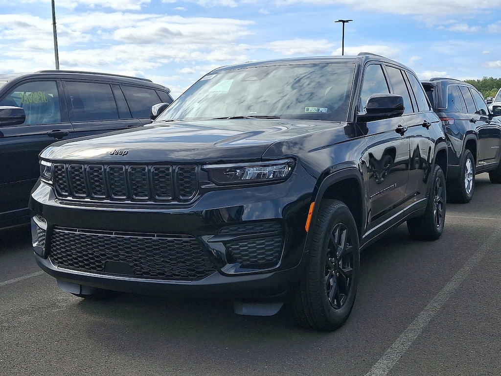 New 2025 Jeep Grand Cherokee Altitude X 4x4 Sport Utility