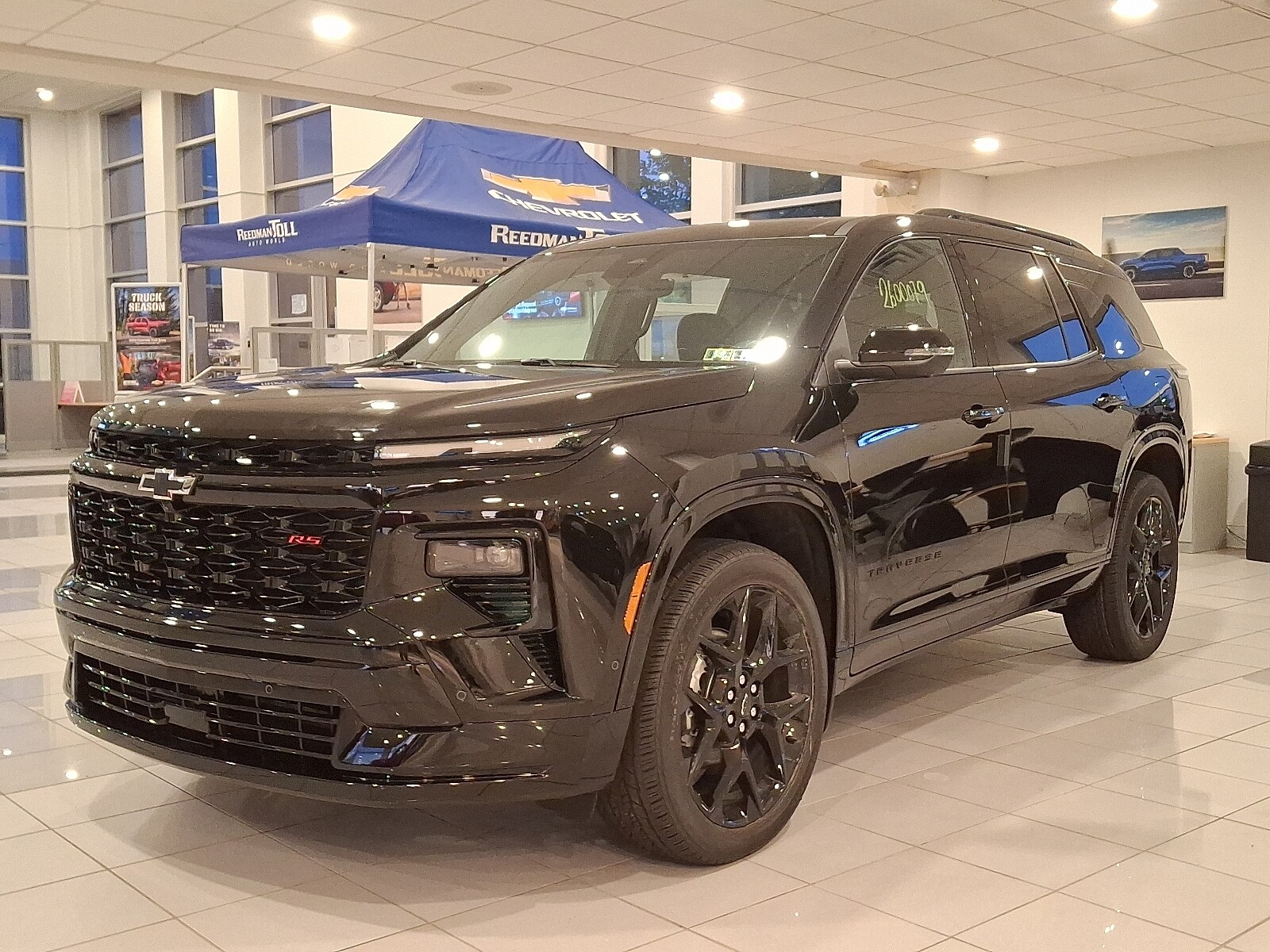 2026 Chevrolet Traverse RS photo 3