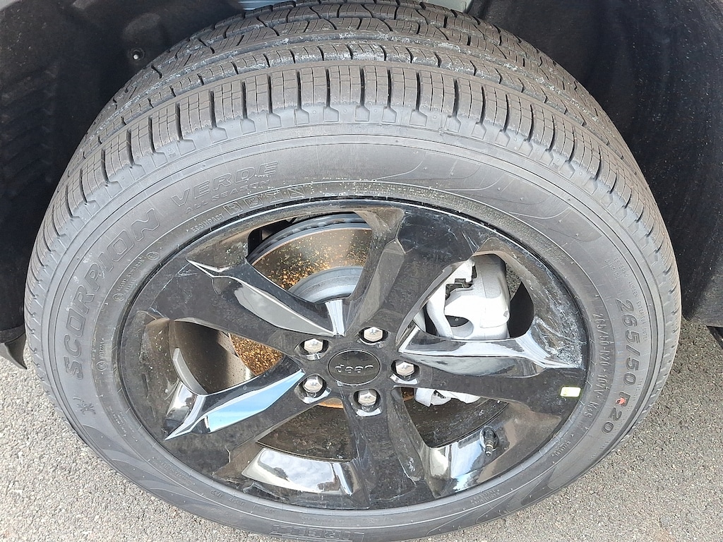 New 2025 Jeep Grand Cherokee Limited Sport Utility