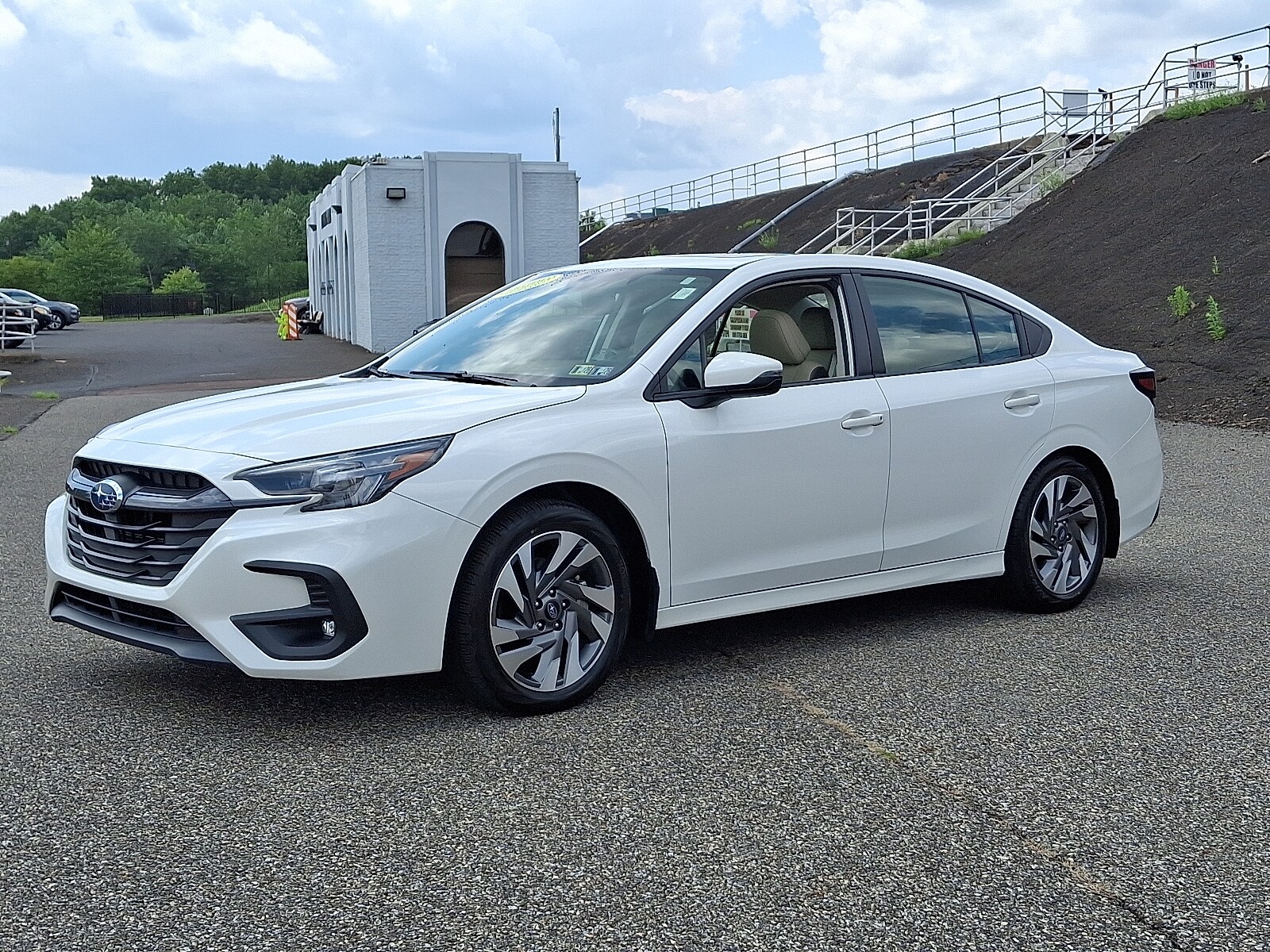 2024 Subaru Legacy Limited photo 3