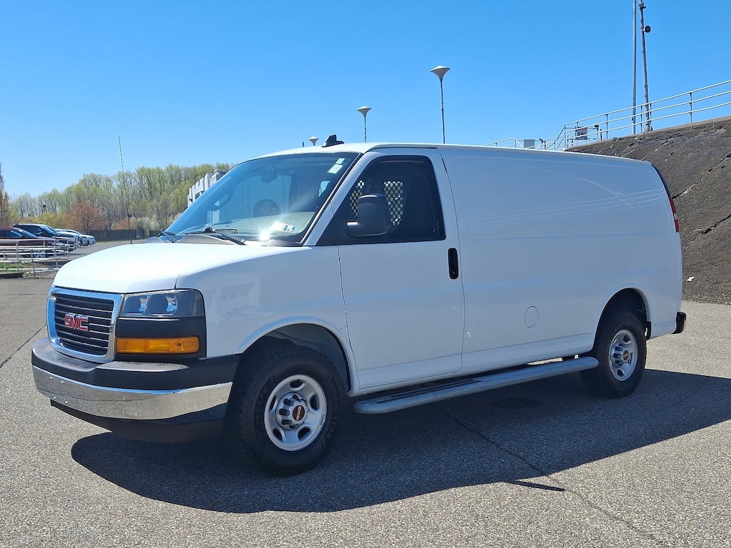 Used 2023 GMC Savana Cargo RWD 2500 Regular Wheelbase Work Van Full-size Cargo Van