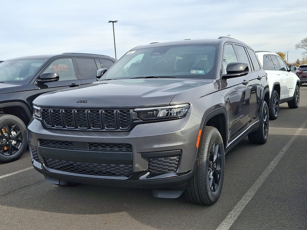New 2025 Jeep Grand Cherokee L Altitude X 4x4 Sport Utility