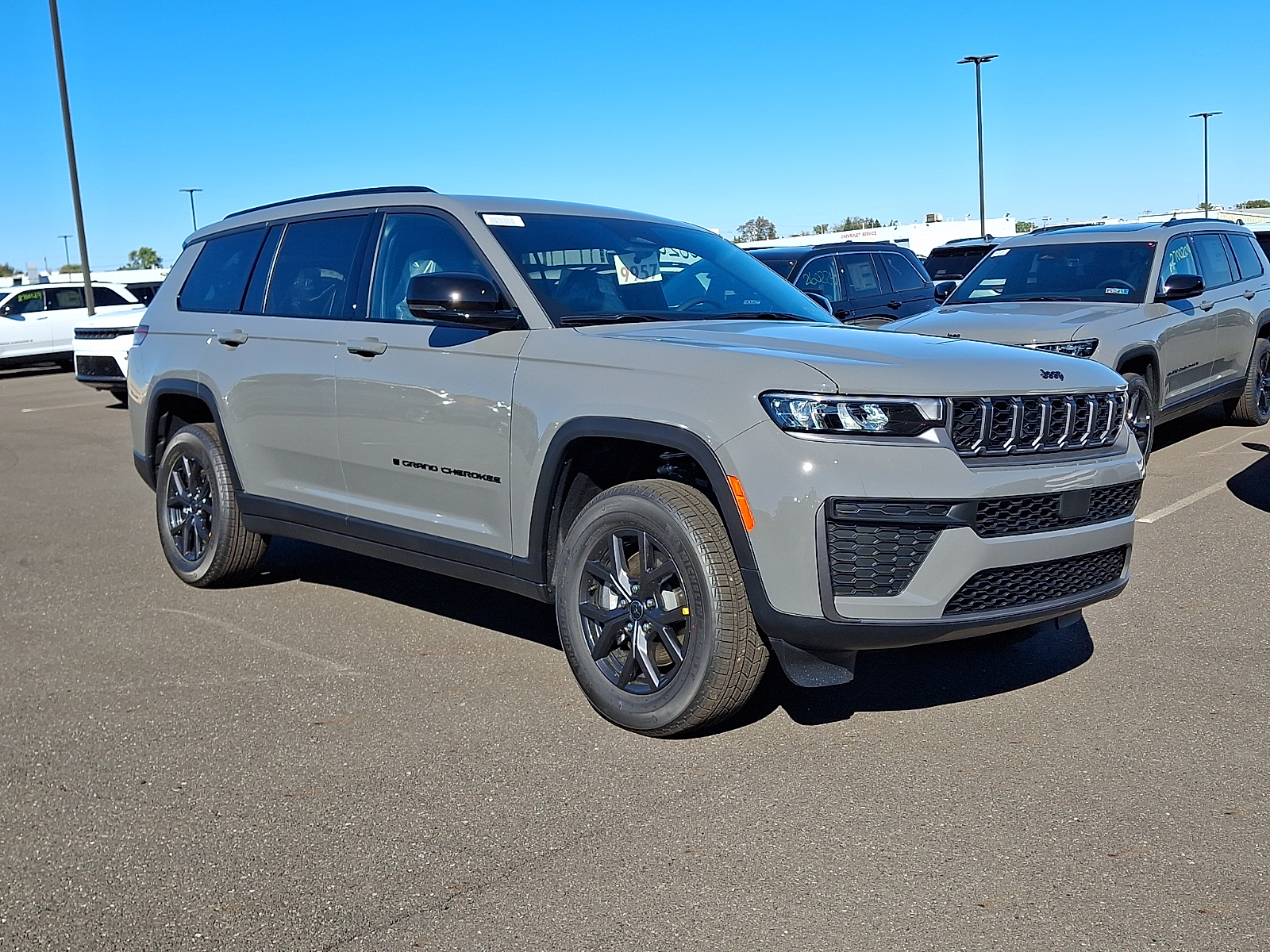 2027 Jeep Grand Cherokee L
