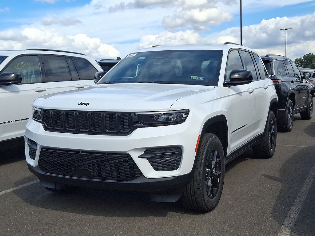 New 2025 Jeep Grand Cherokee Altitude X 4x4 Sport Utility