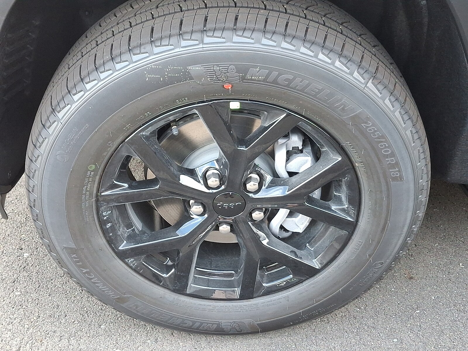 2025 Jeep Grand Cherokee Altitude photo 4