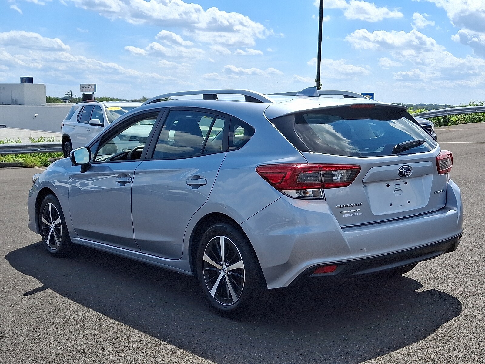 2023 Subaru Impreza Premium photo 4