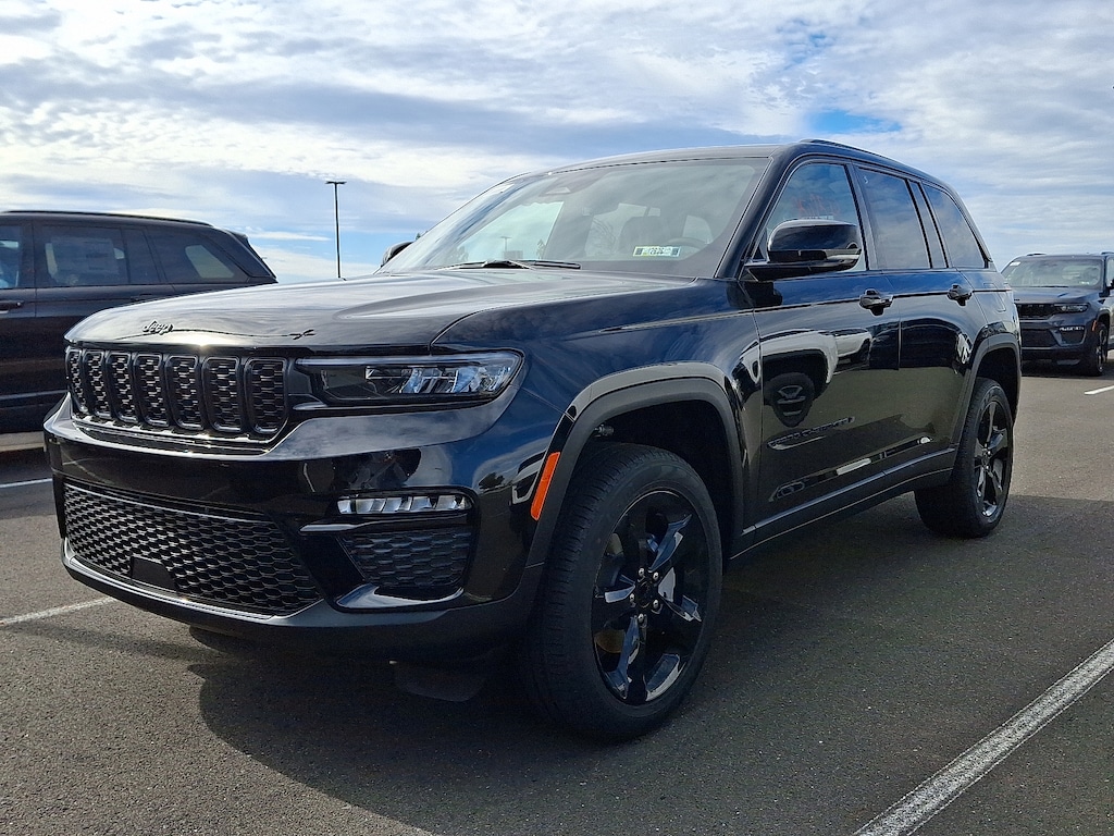 New 2025 Jeep Grand Cherokee Limited 4x4 Sport Utility