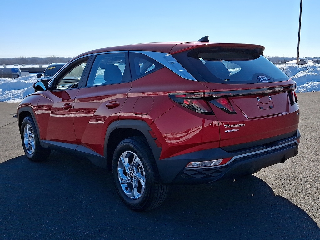 Used 2023 Hyundai Tucson SE Sport Utility