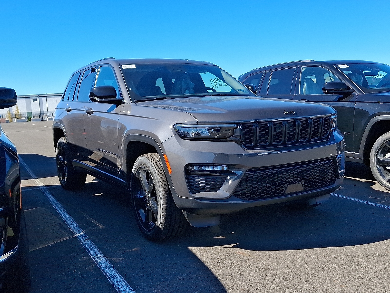 2025 Jeep Grand Cherokee Limited's photo
