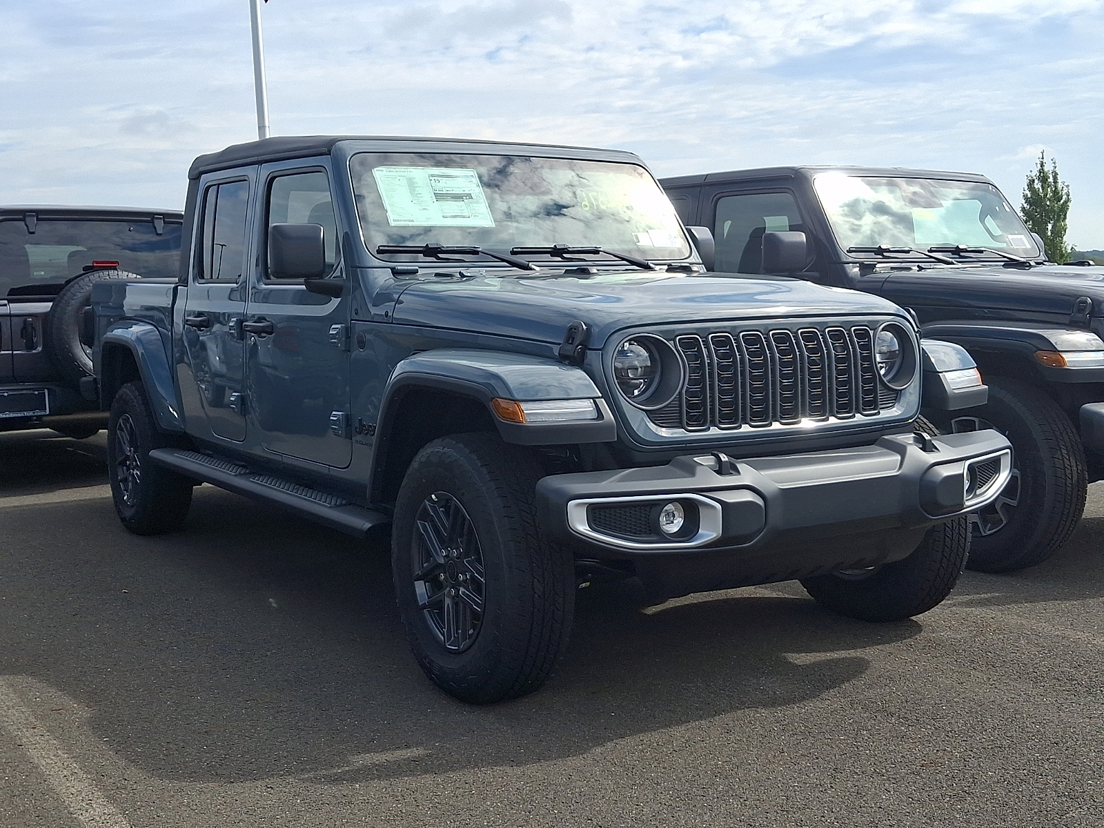 2026 Jeep Gladiator Sport S 4x4 Pickup
