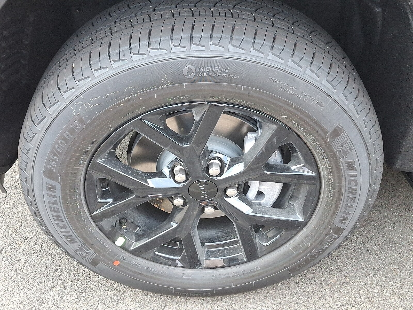 2025 Jeep Grand Cherokee Altitude photo 4
