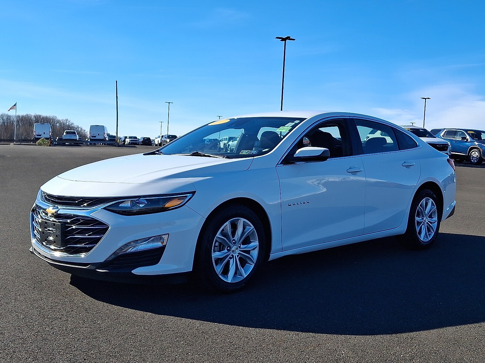 2024 Chevrolet Malibu 1LT photo 3