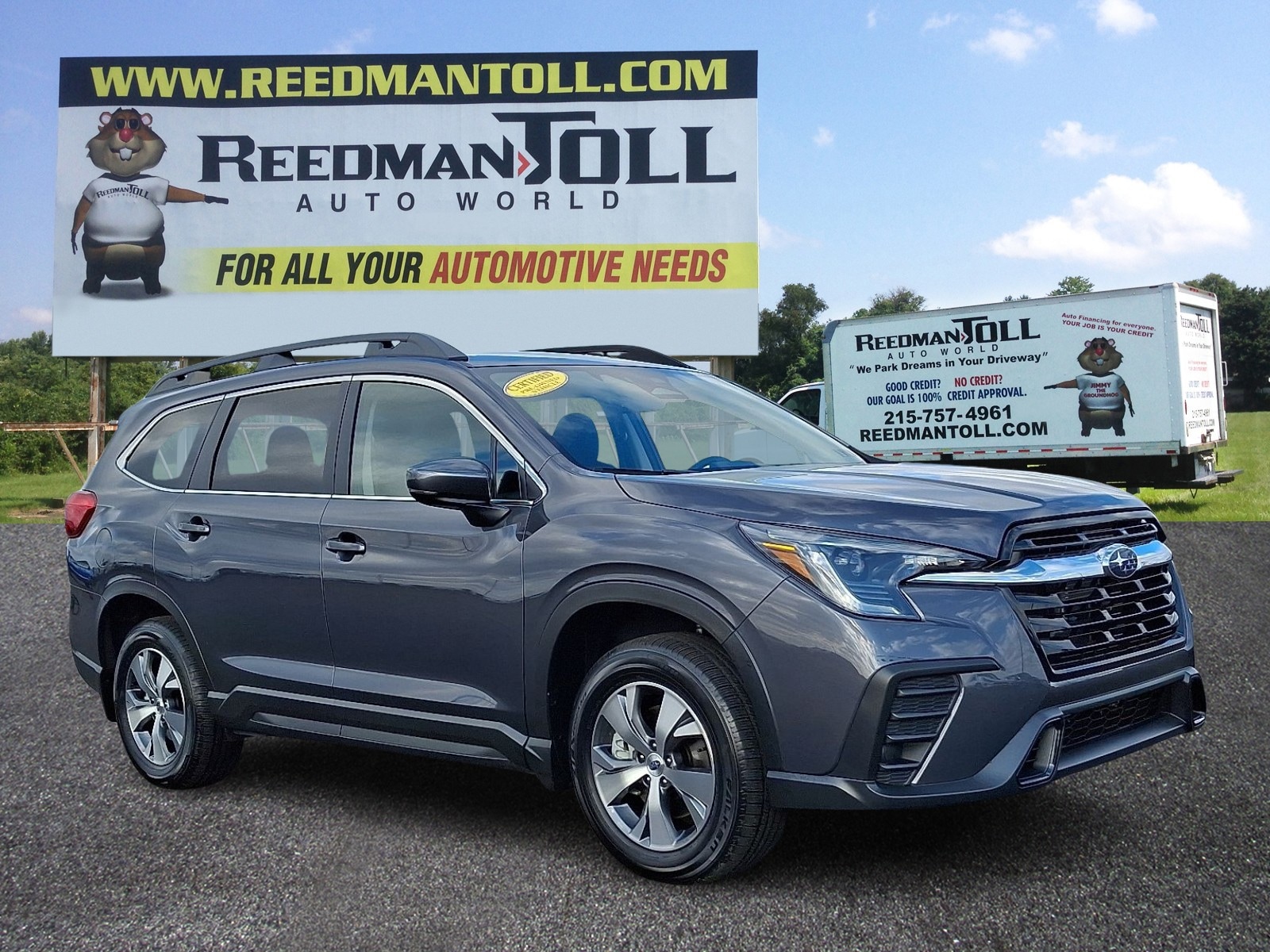 2025 Subaru Ascent Premium's photo