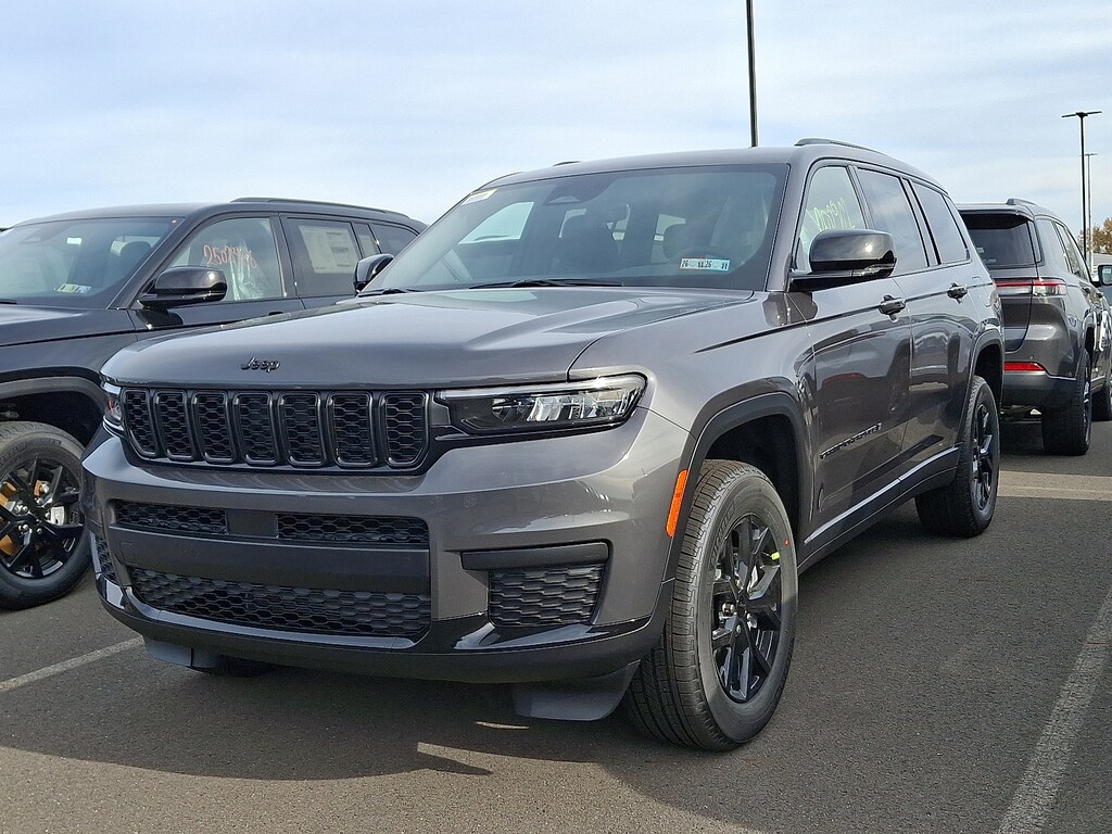 New 2025 Jeep Grand Cherokee L Altitude X 4x4 Sport Utility