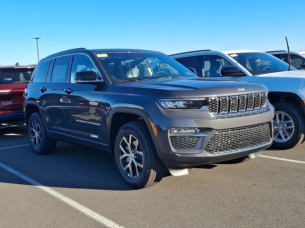 New 2025 Jeep Grand Cherokee Limited 4x4 Sport Utility