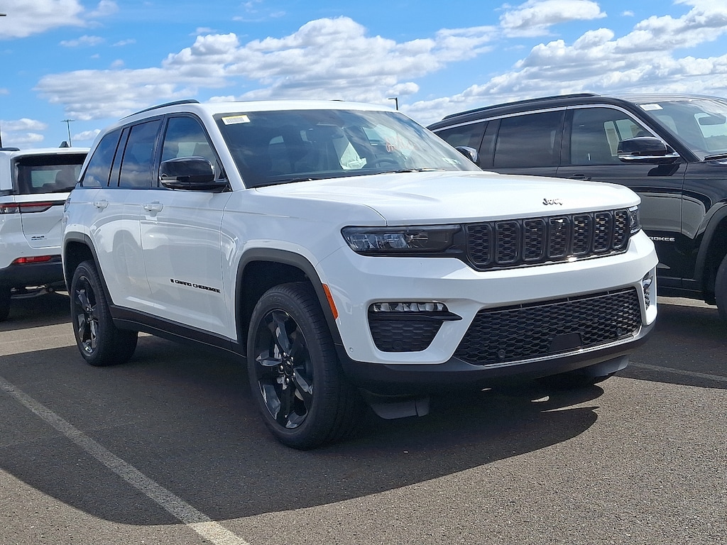 New 2025 Jeep Grand Cherokee Limited 4x4 Sport Utility