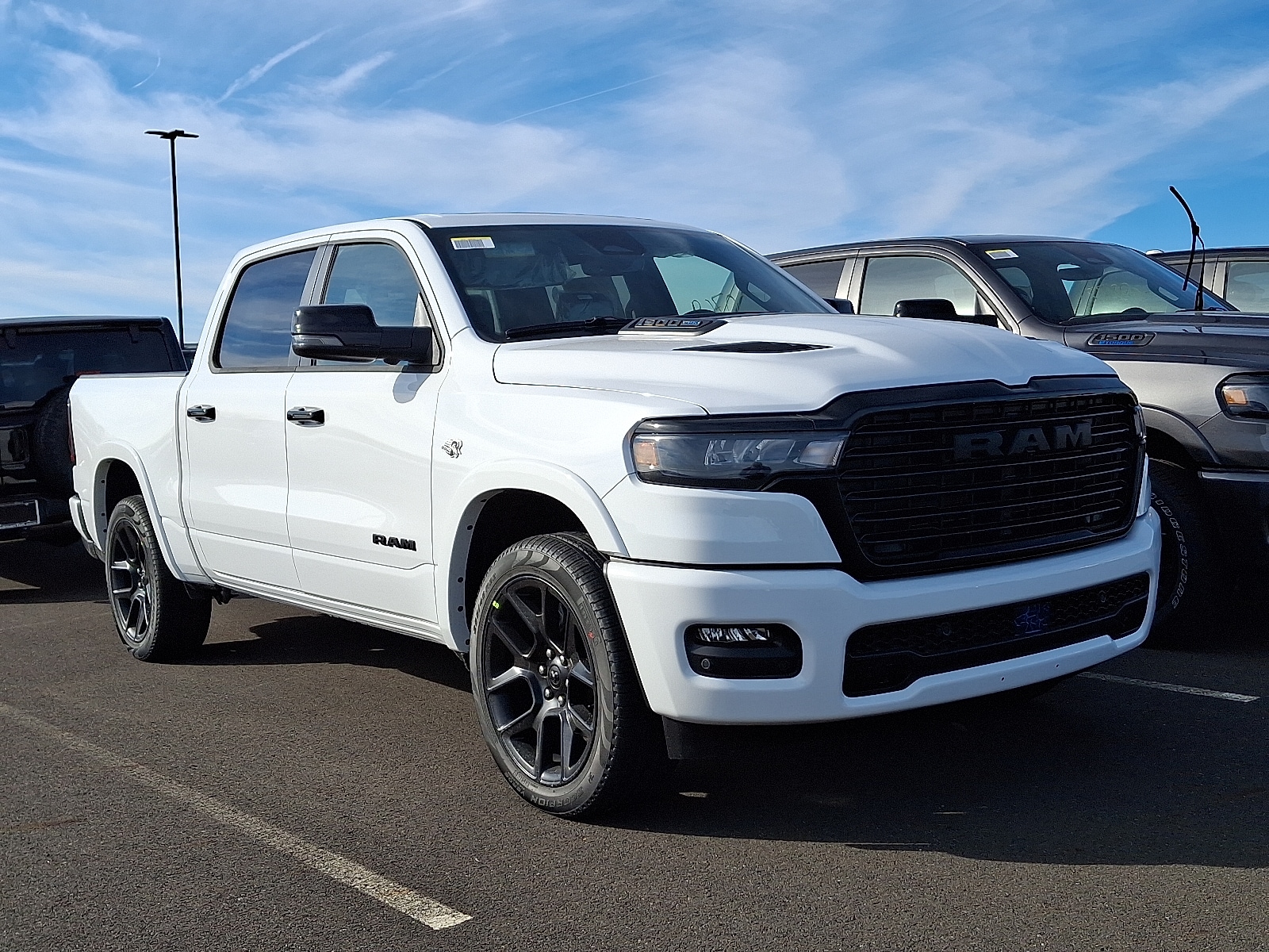 2026 RAM Ram 1500 Pickup Laramie's photo