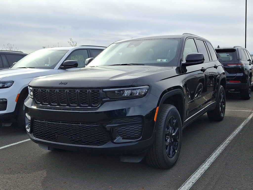 New 2025 Jeep Grand Cherokee Altitude X 4x4 Sport Utility