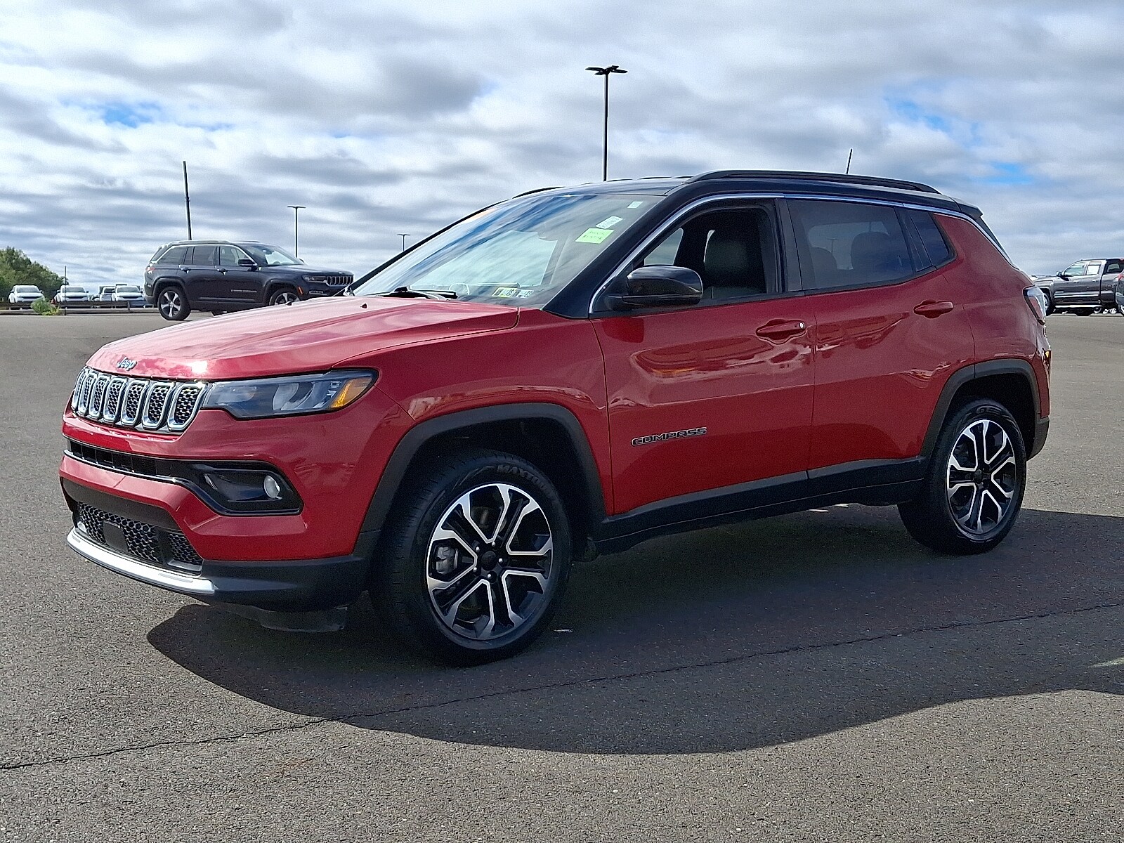 2023 Jeep Compass Limited photo 2