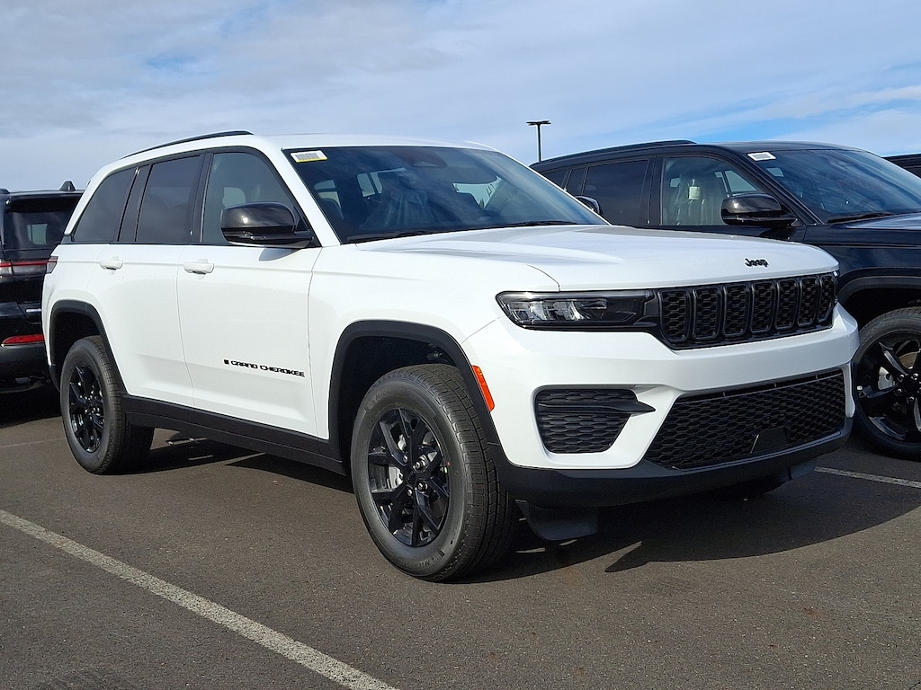 New 2025 Jeep Grand Cherokee Altitude X 4x4 Sport Utility