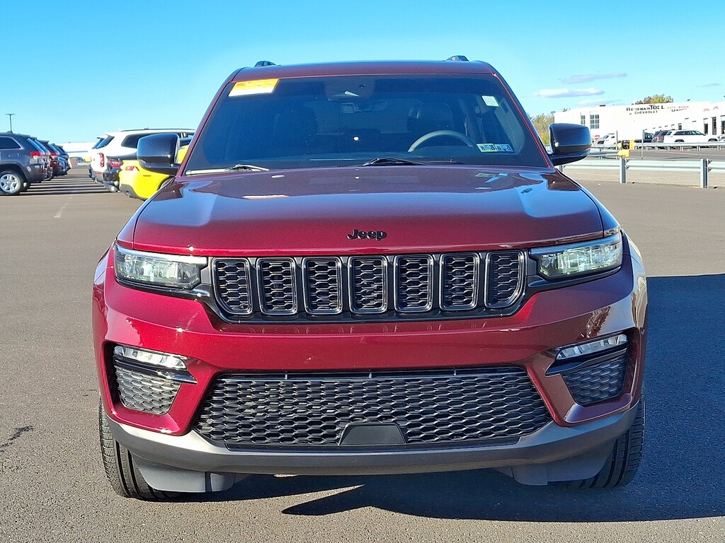Used 2025 Jeep Grand Cherokee Limited 4x4 Sport Utility