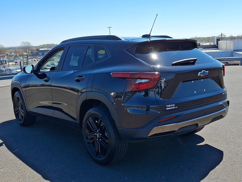 Certified 2024 Chevrolet Trax FWD Activ Sport Utility