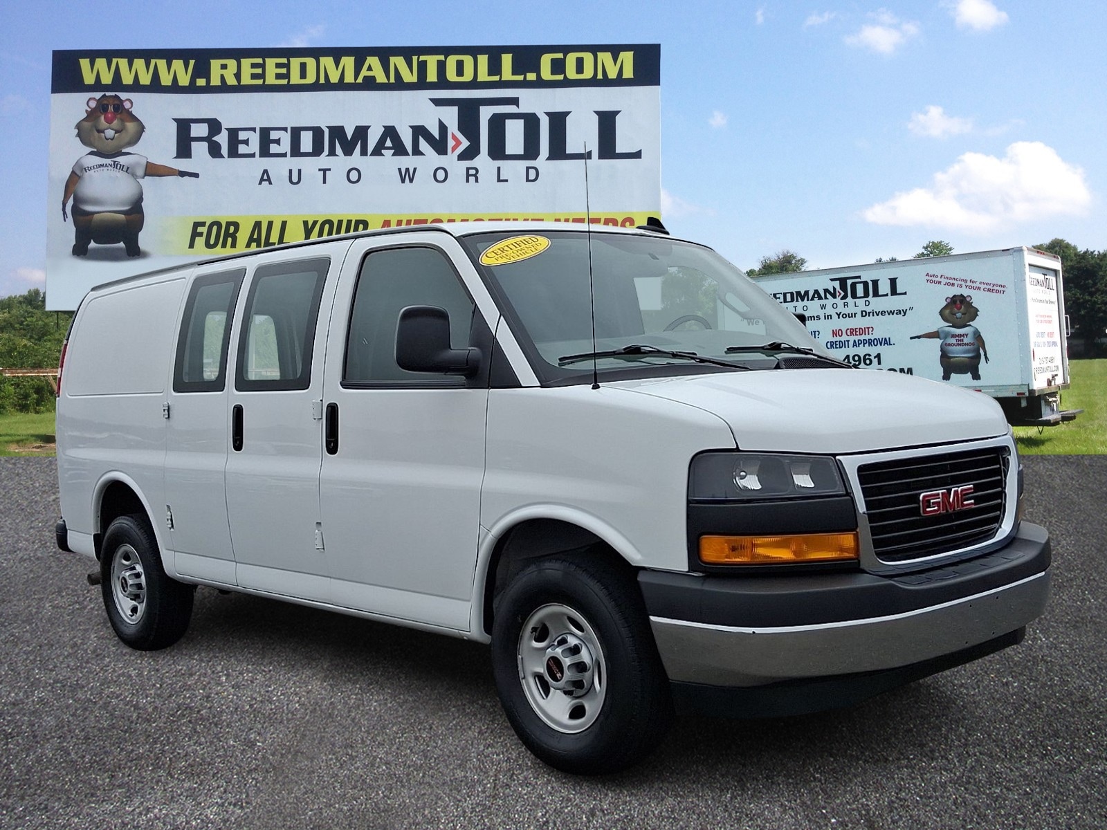 2024 GMC Savana 2500's photo