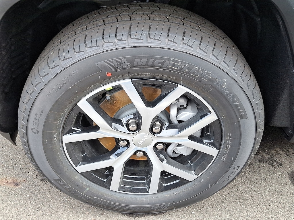 New 2025 Jeep Grand Cherokee Limited 4x4 Sport Utility