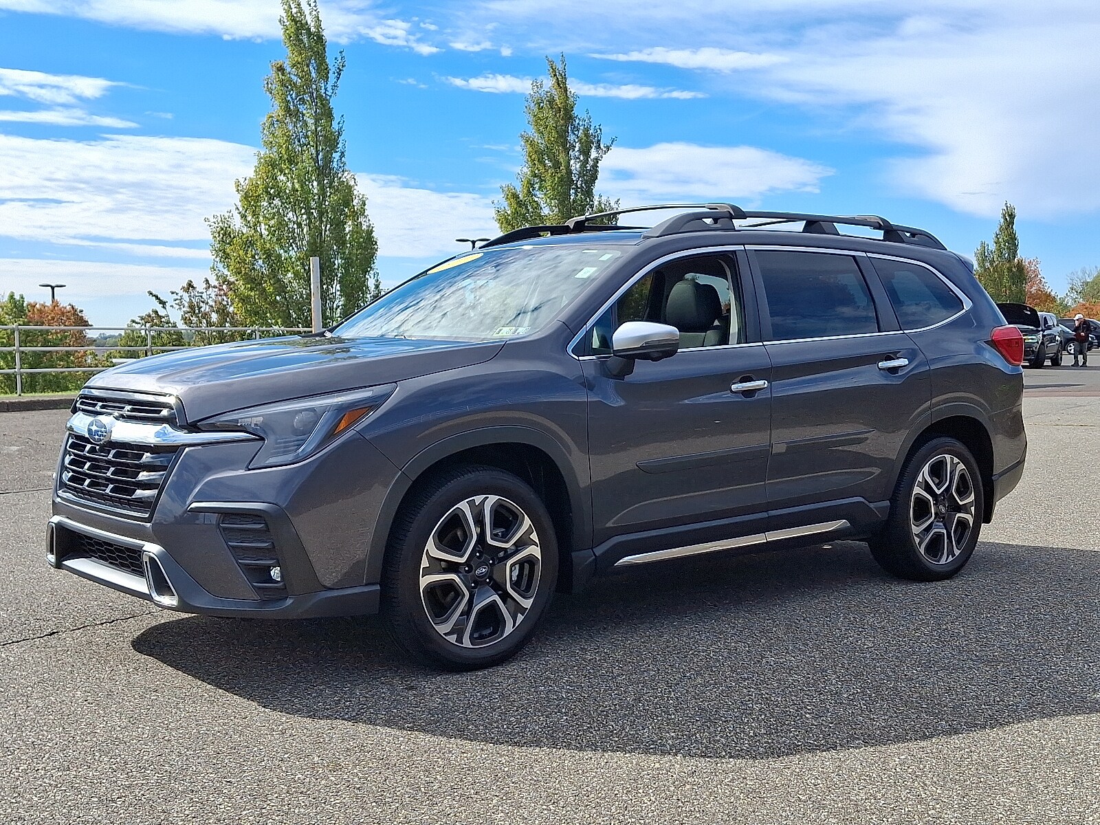 2023 Subaru Ascent Touring photo 2