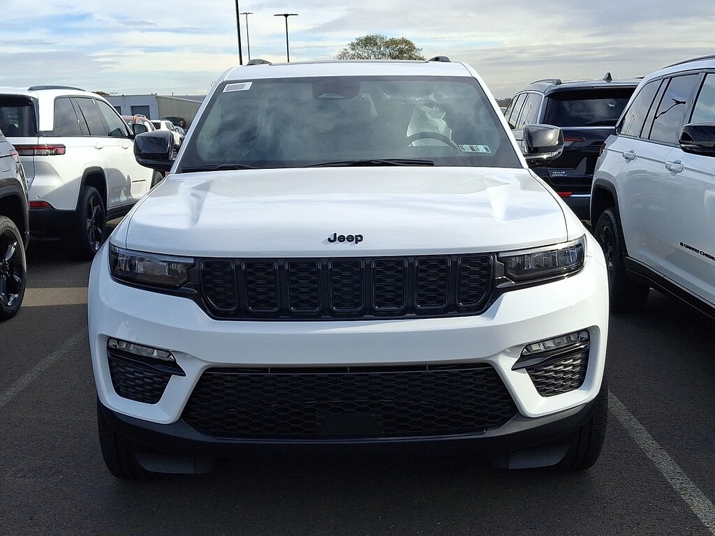 New 2025 Jeep Grand Cherokee Limited 4x4 Sport Utility
