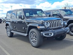 2025 Jeep Wrangler 4-Door Sahara 4x4 Sport Utility