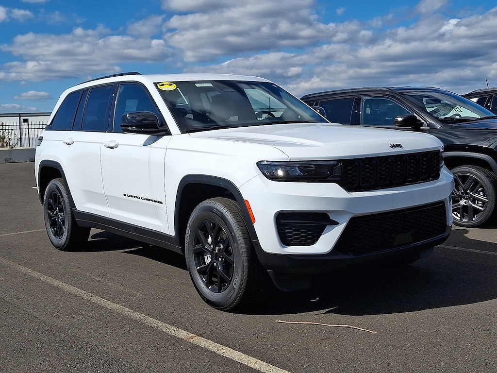 New 2025 Jeep Grand Cherokee Altitude X 4x4 Sport Utility