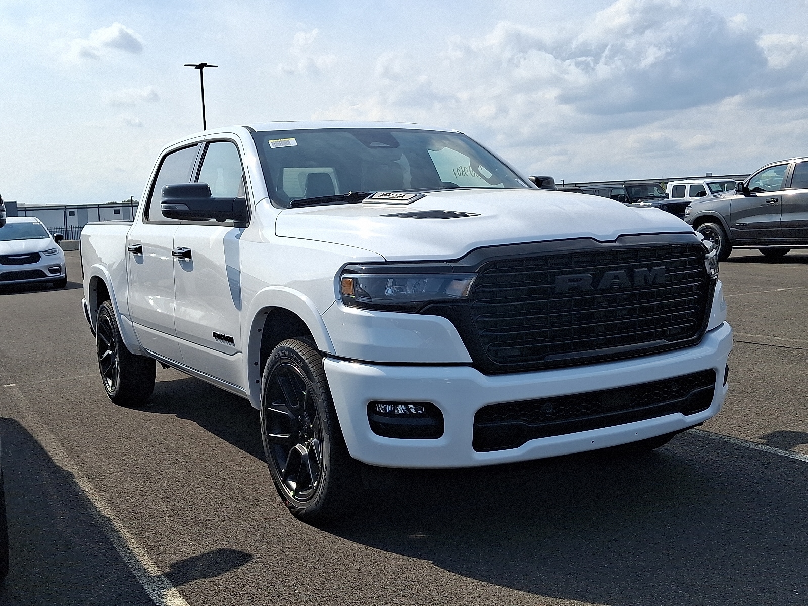 2026 RAM Ram 1500 Pickup Laramie's photo
