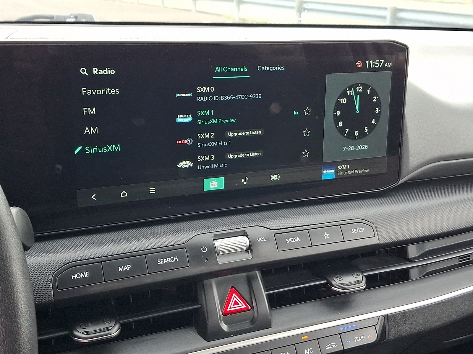 2025 Kia K4 LXS - Photo 16