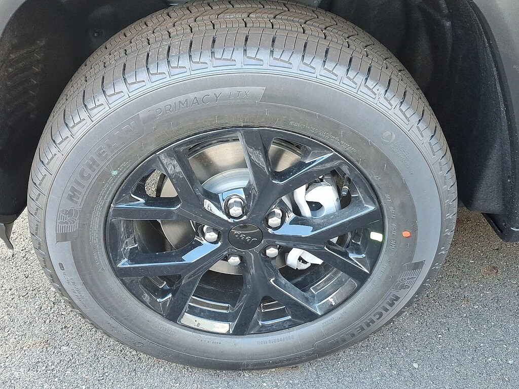 New 2025 Jeep Grand Cherokee Altitude X 4x4 Sport Utility