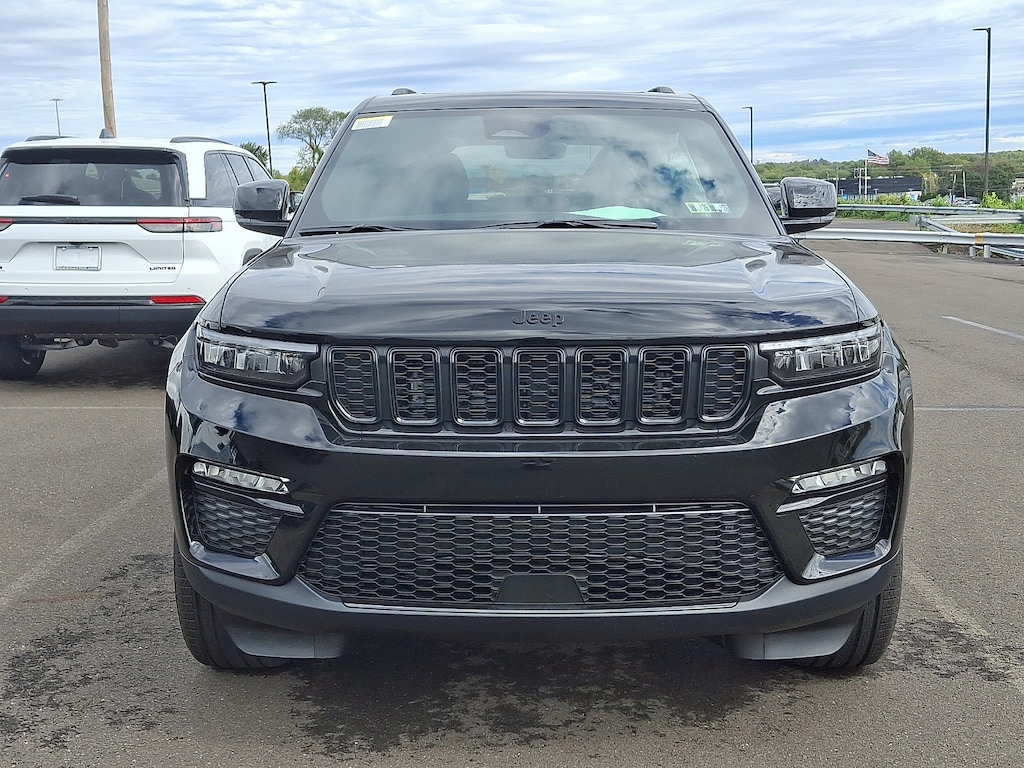 New 2025 Jeep Grand Cherokee Limited 4x4 Sport Utility