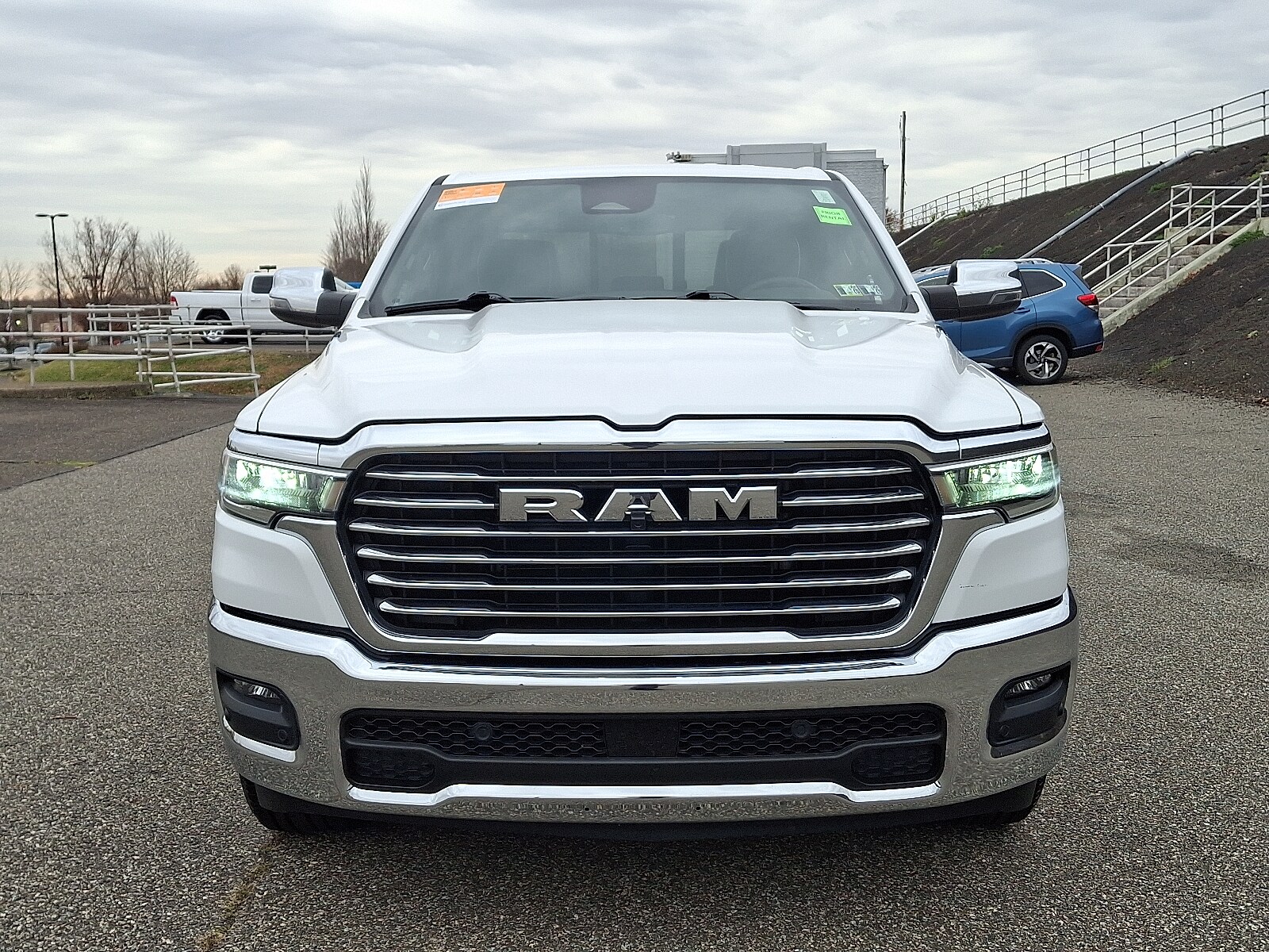 2025 Ram 1500 Laramie photo 2