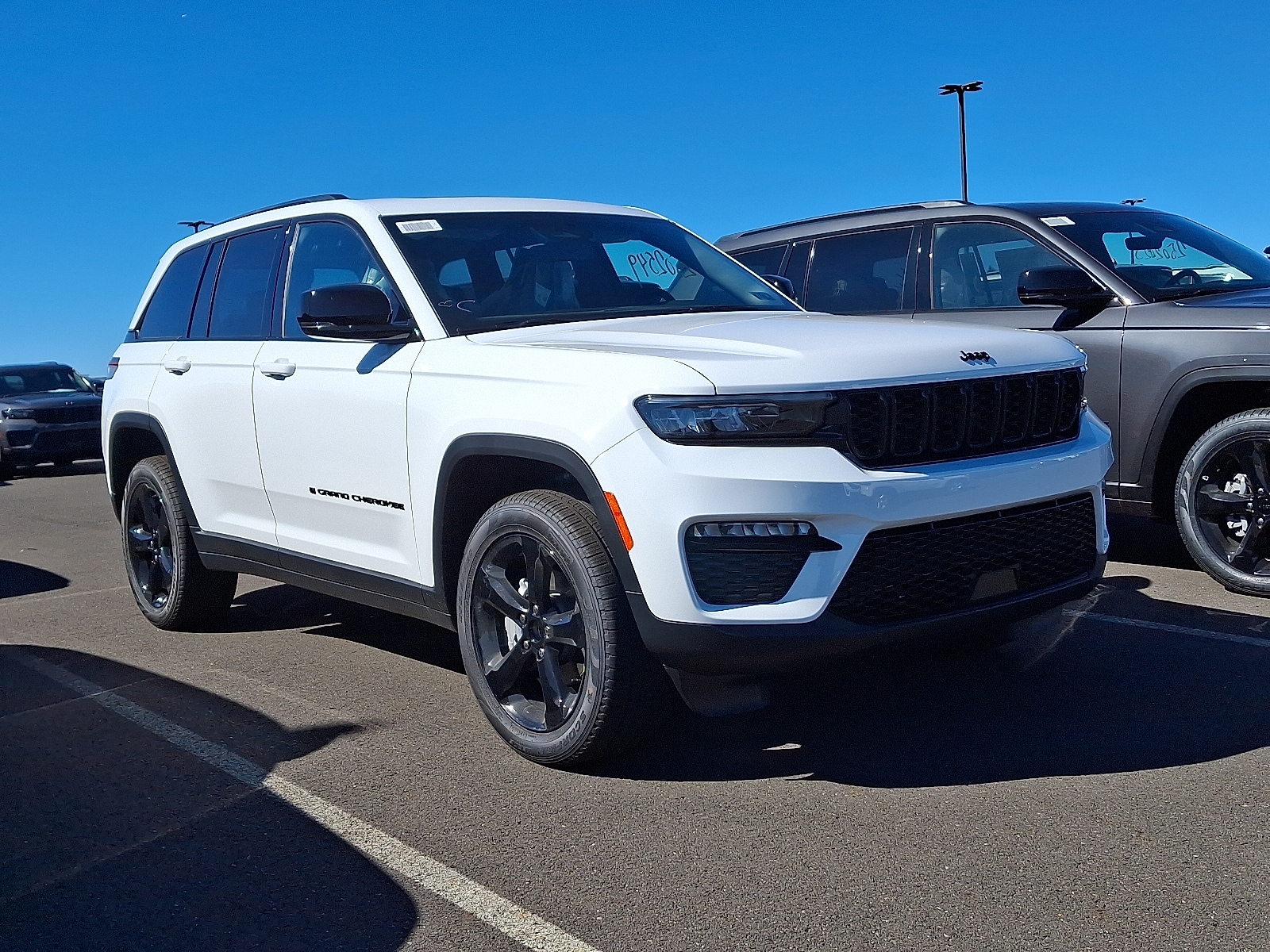 2025 Jeep Grand Cherokee Limited's photo