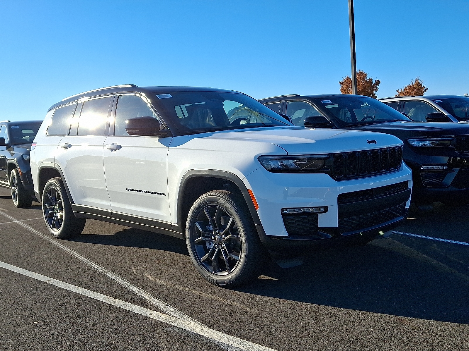 2025 Jeep Grand Cherokee L Limited's photo