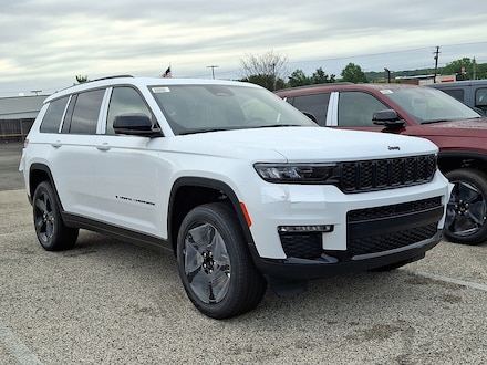 2025 Jeep Grand Cherokee L Limited 4x4 Sport Utility
