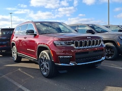 2025 Jeep Grand Cherokee L Limited 4x4 Sport Utility