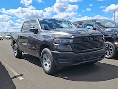 2025 Ram 1500 Tradesman Crew Cab 4x4 57 Box Pickup