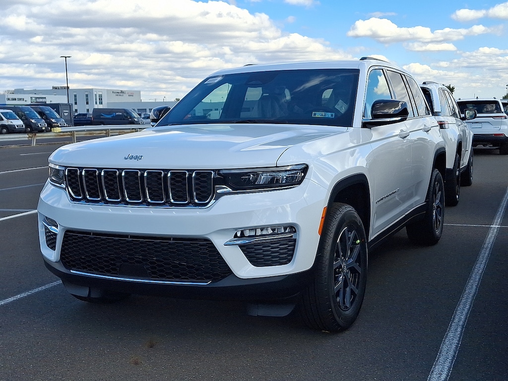 New 2025 Jeep Grand Cherokee Limited 4x4 Sport Utility