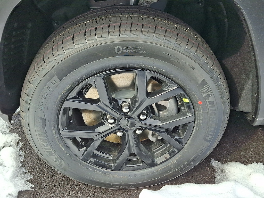 New 2026 Jeep Grand Cherokee L Altitude 4x4 Sport Utility