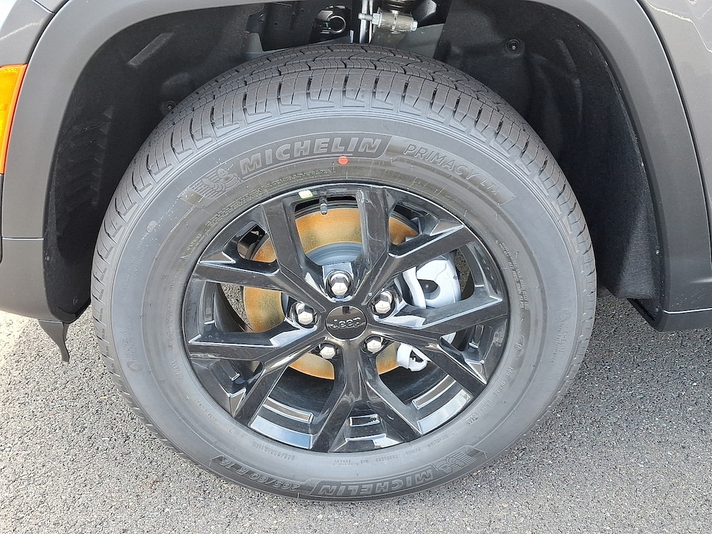 New 2025 Jeep Grand Cherokee Altitude X 4x4 Sport Utility