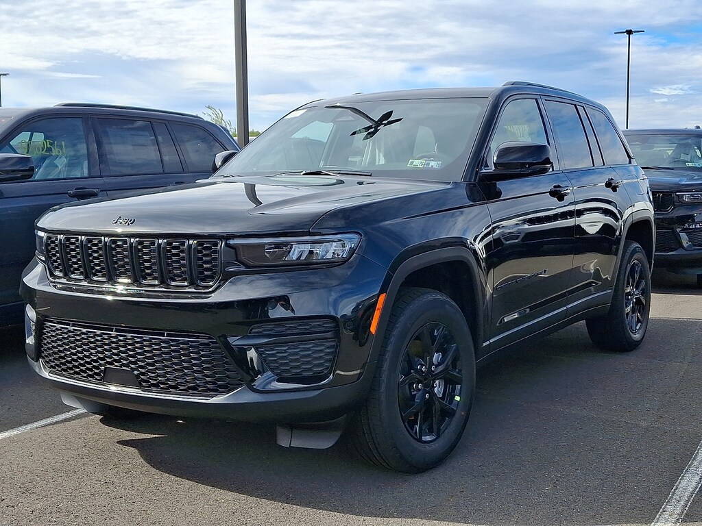 New 2025 Jeep Grand Cherokee Altitude X 4x4 Sport Utility