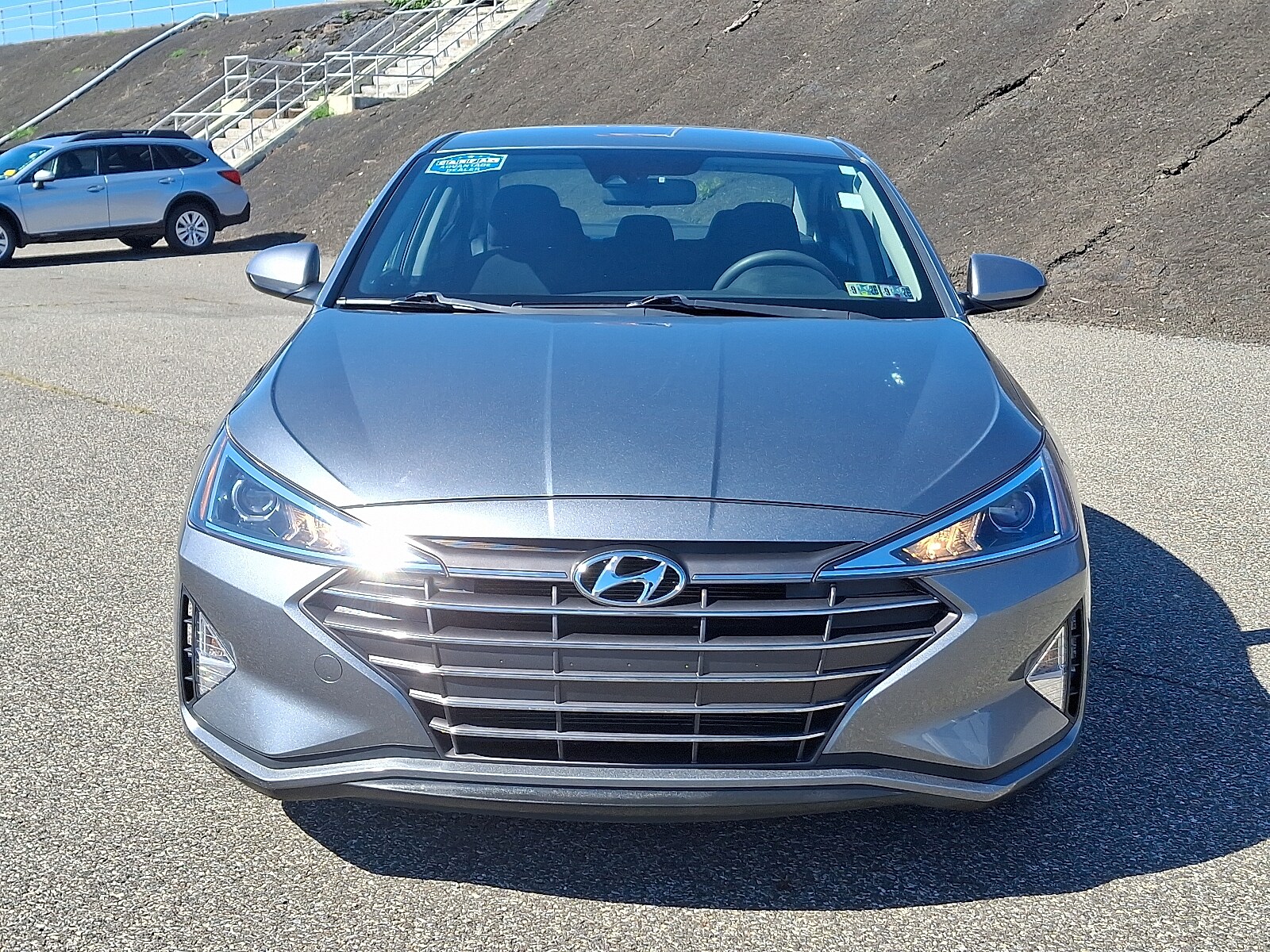 2019 Hyundai Elantra SEL Value Edition Limited photo 2