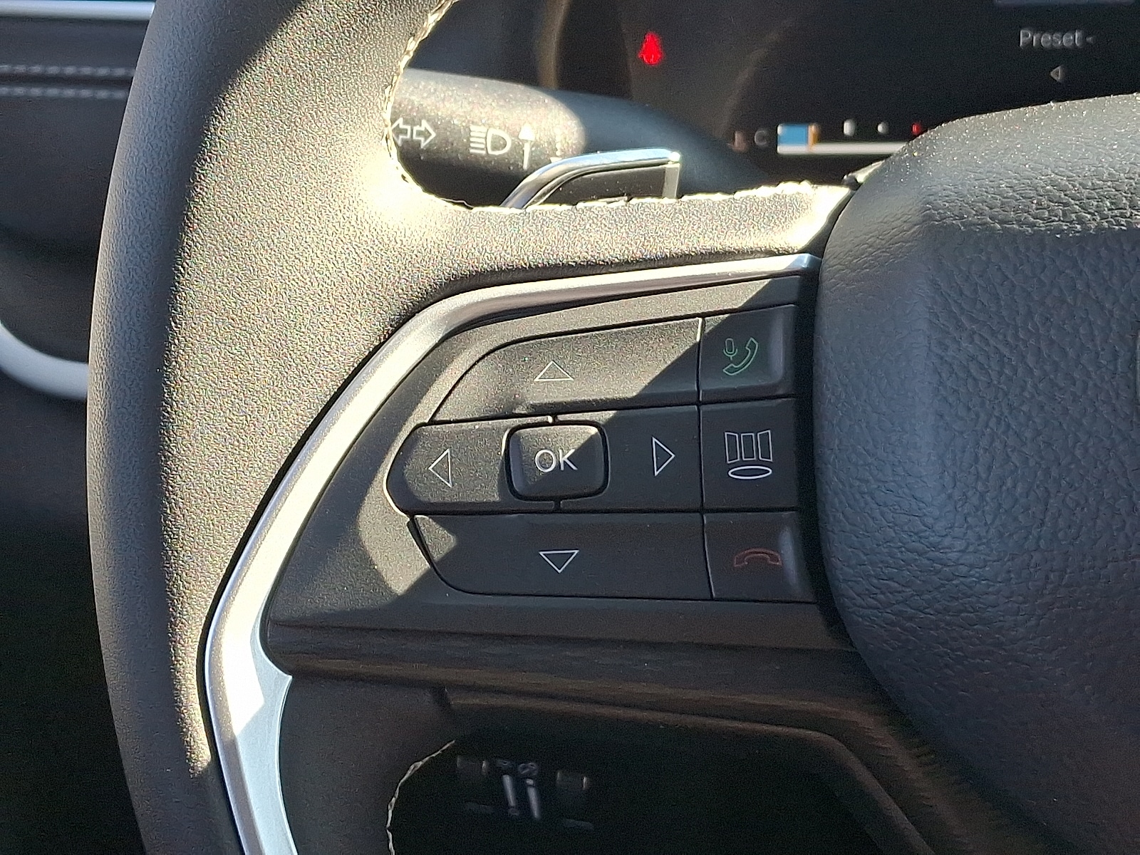 2024 Jeep Grand Cherokee Laredo - Photo 20