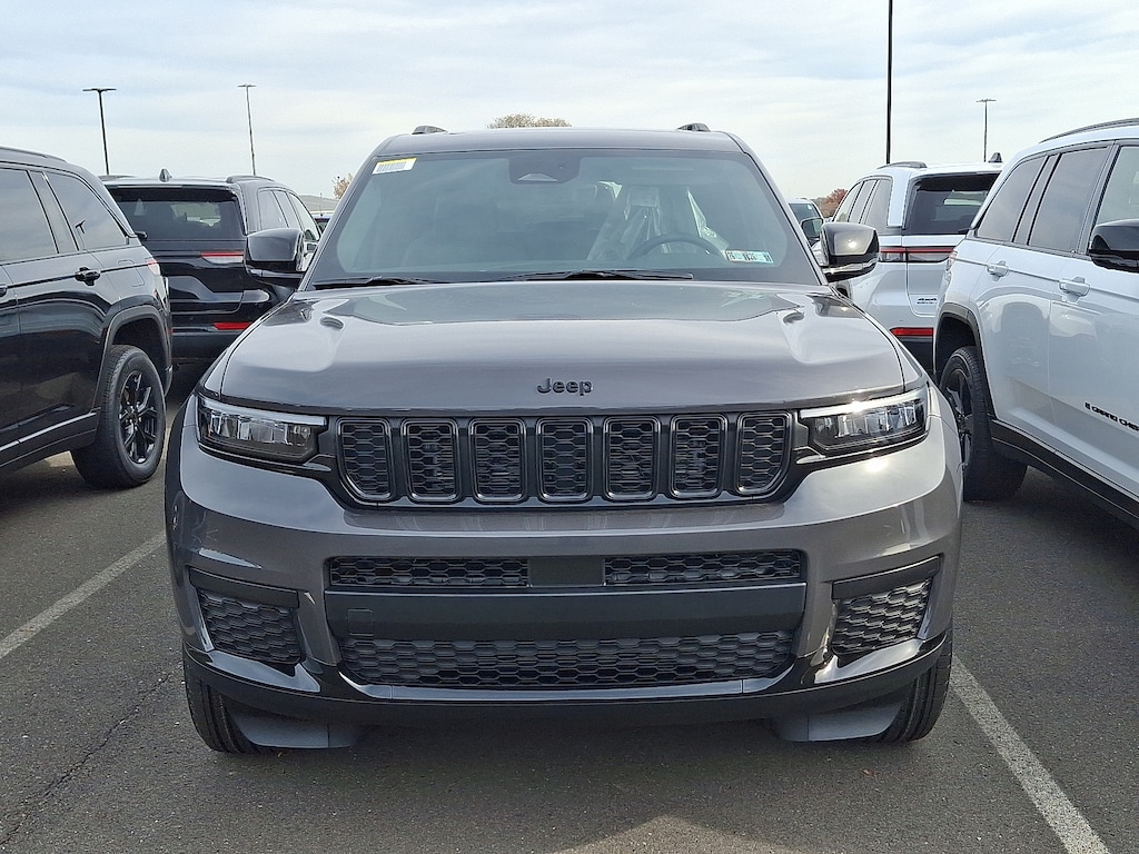 New 2025 Jeep Grand Cherokee L Altitude X 4x4 Sport Utility