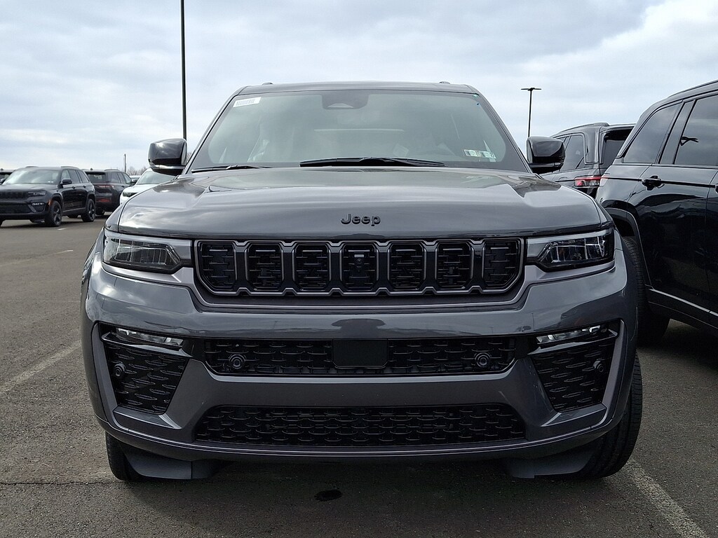 New 2026 Jeep Grand Cherokee Limited Reserve 4x4 Sport Utility